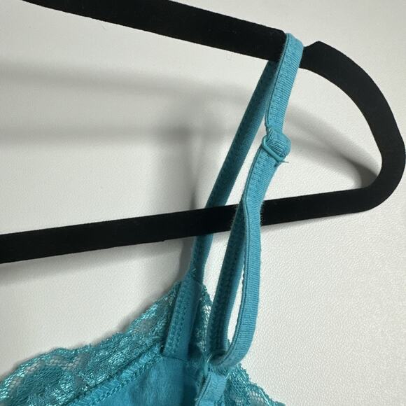 Y2k Faded Glory Womens Lace Trim Cami Tank Top Size M Teal Stretch Bra Buttons - Picture 8 of 8